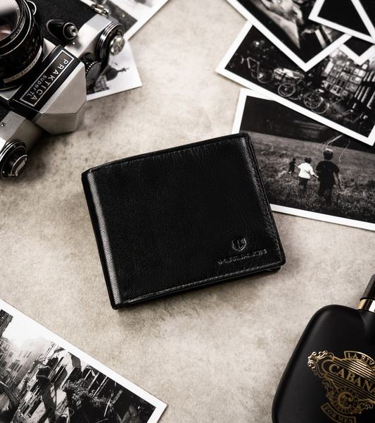 Darčeková sada: koža, stredná pánska peňaženka a kľúčenka