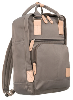 Športový batoh vyrobený z nepremokavej látky