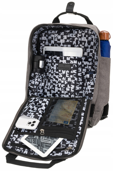 Dámsky cestovný ruksak s priestorom pre notebook