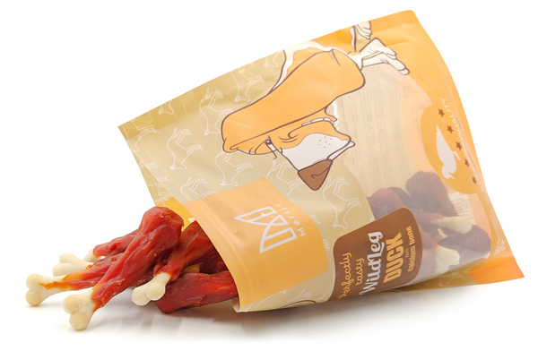 Vápencové stehno s kačacinou, prírodná pochúťka pre psov, Mersjo, WildLeg, 500g