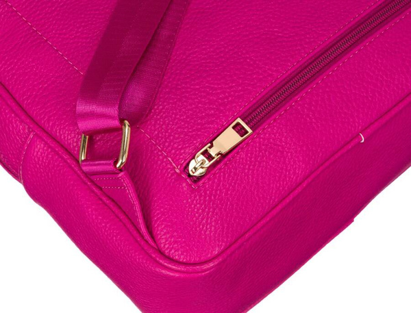 Priestranný dámsky batoh z ekologickej kože